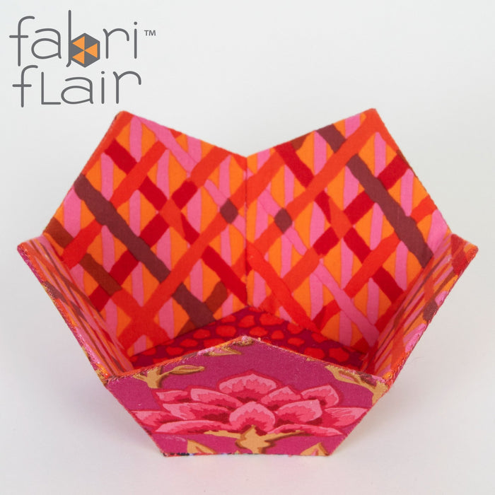 Faceted Spheres & Bowl Fabriflair Pattern, Shippable