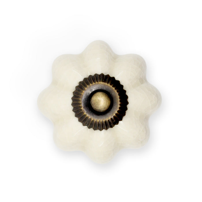 Ceramic Scallop Knob, Cream