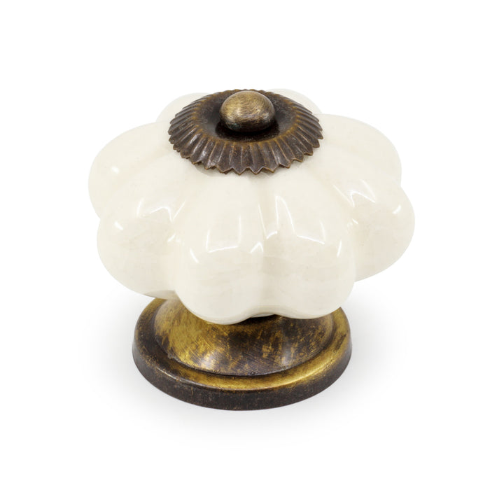 Ceramic Scallop Knob, Cream